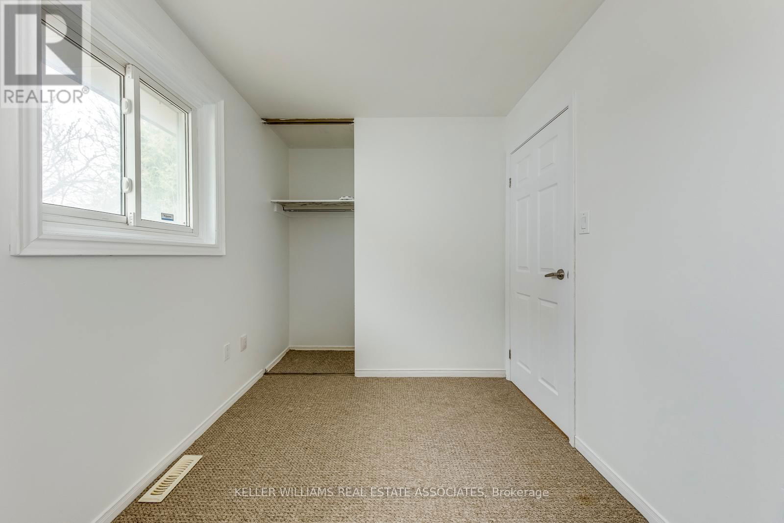27 GONDOLA CRESCENT Image 23