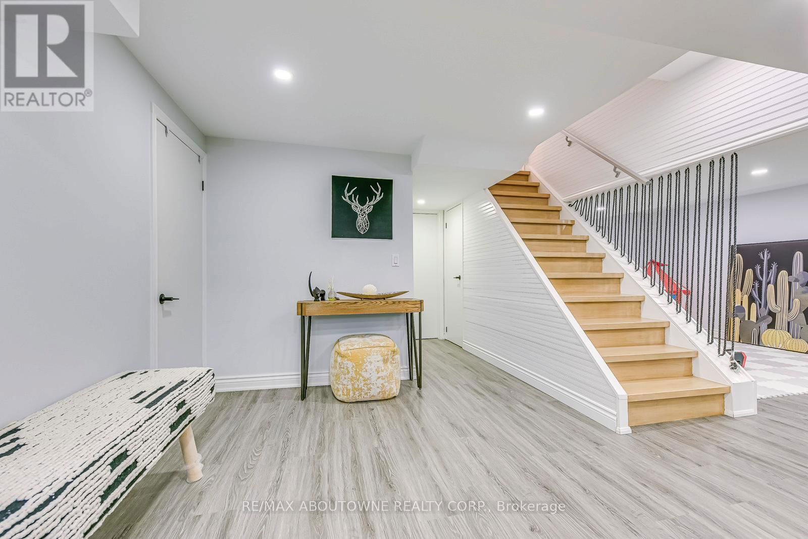 322 MARY STREET Image 37