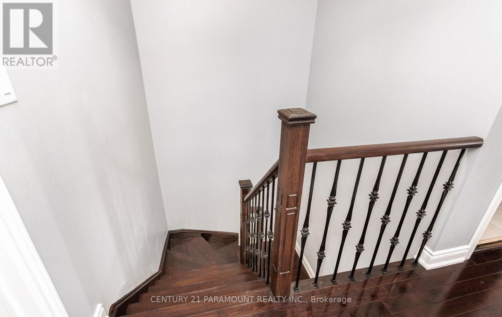 112 WILDBERRY CRESCENT Image 16