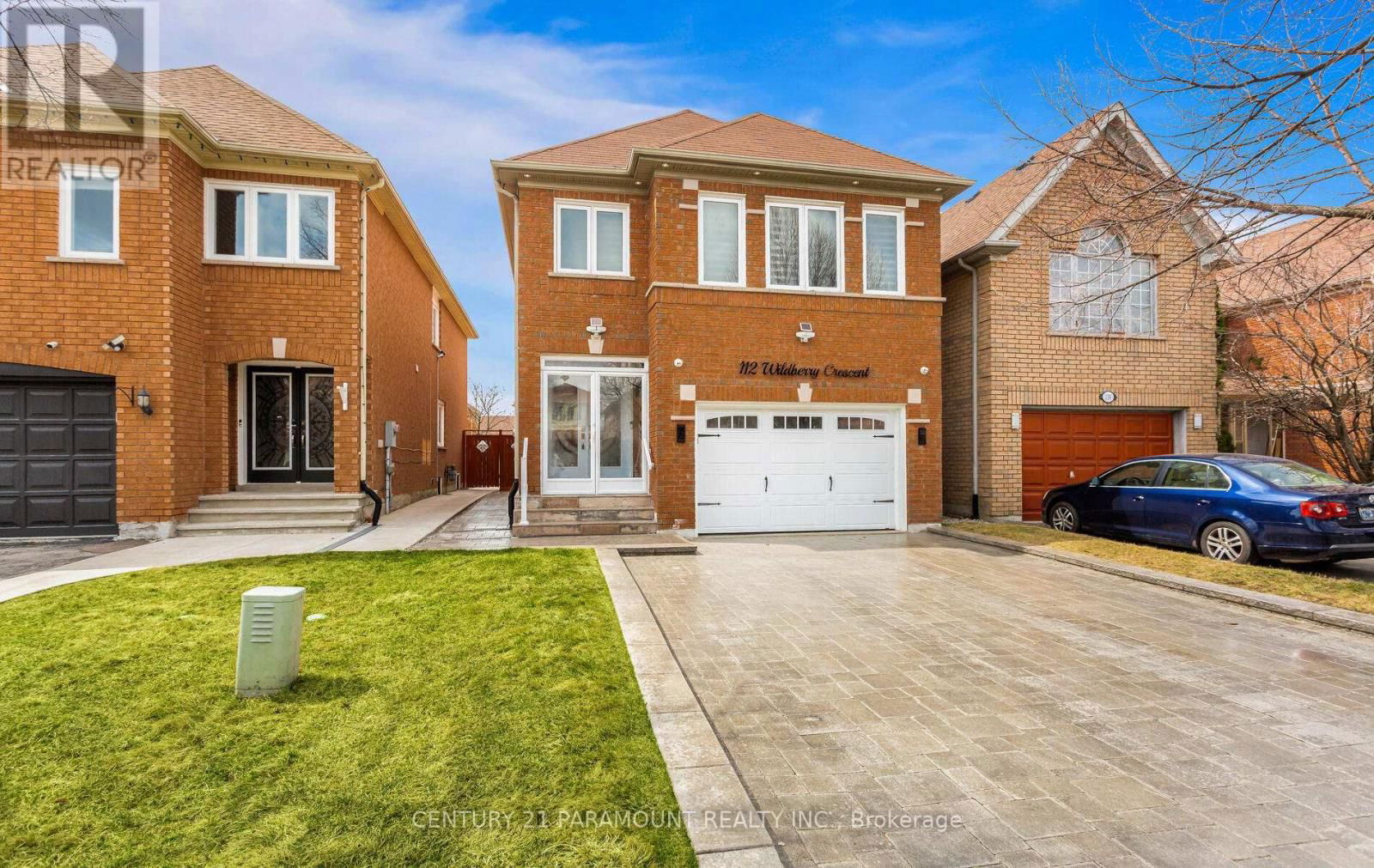 112 WILDBERRY CRESCENT Image 2