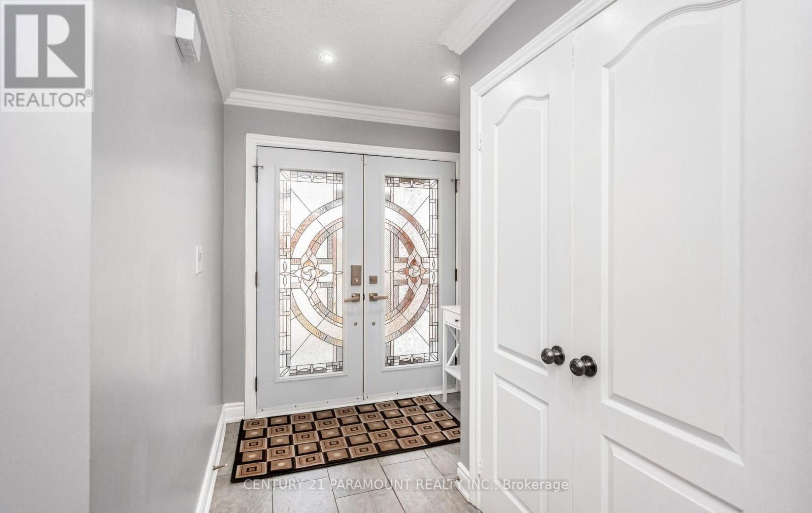 112 WILDBERRY CRESCENT Image 4
