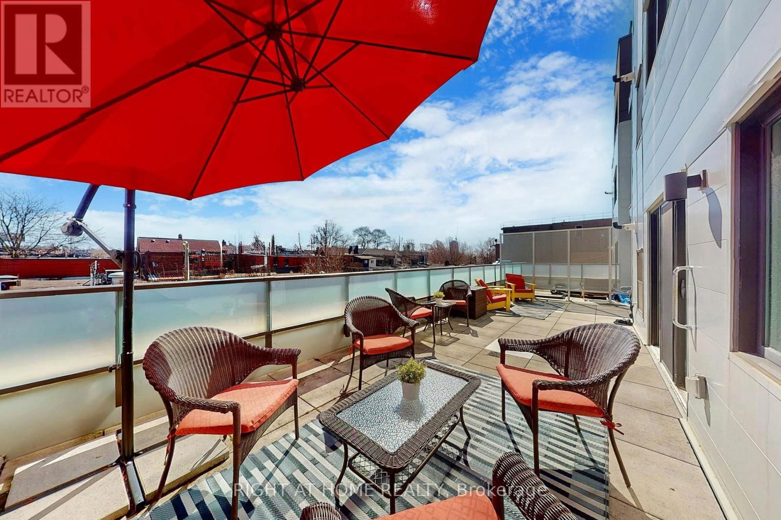 202 - 385 OSLER STREET Image 43