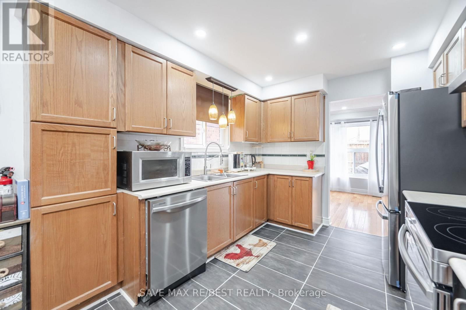 14 RUSTYWOOD DRIVE Image 13