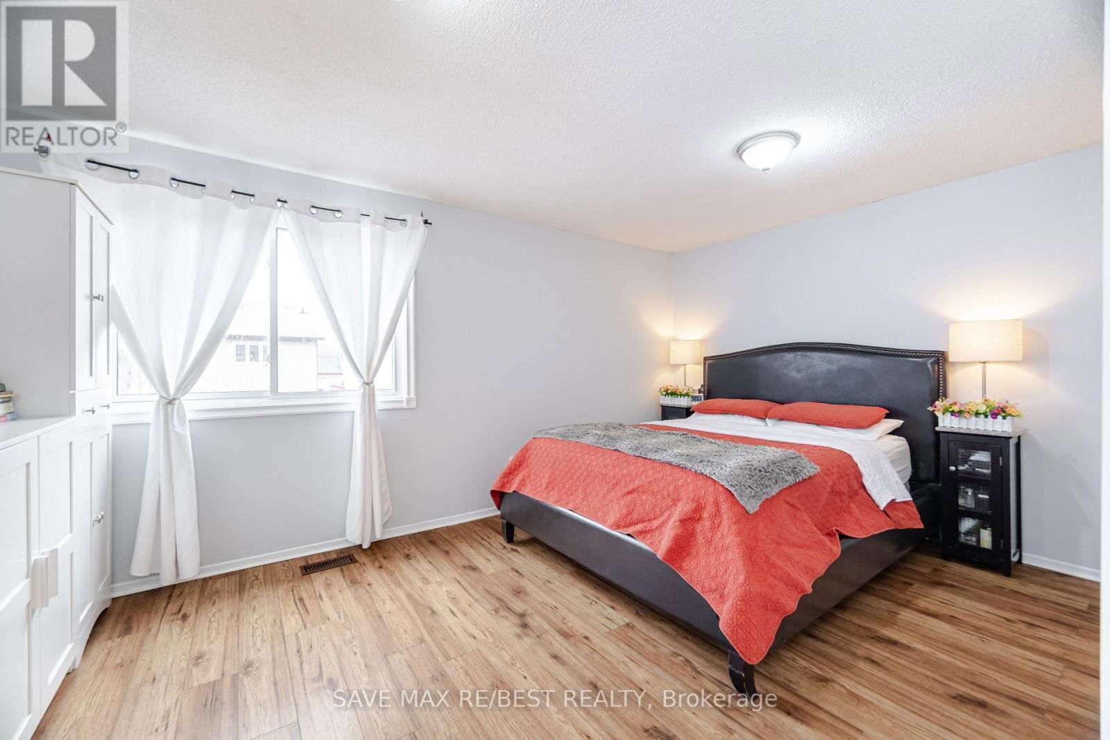 14 RUSTYWOOD DRIVE Image 20