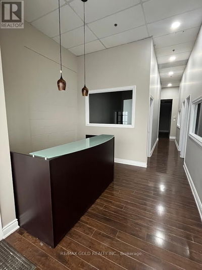 Commercial for Rent in Canada