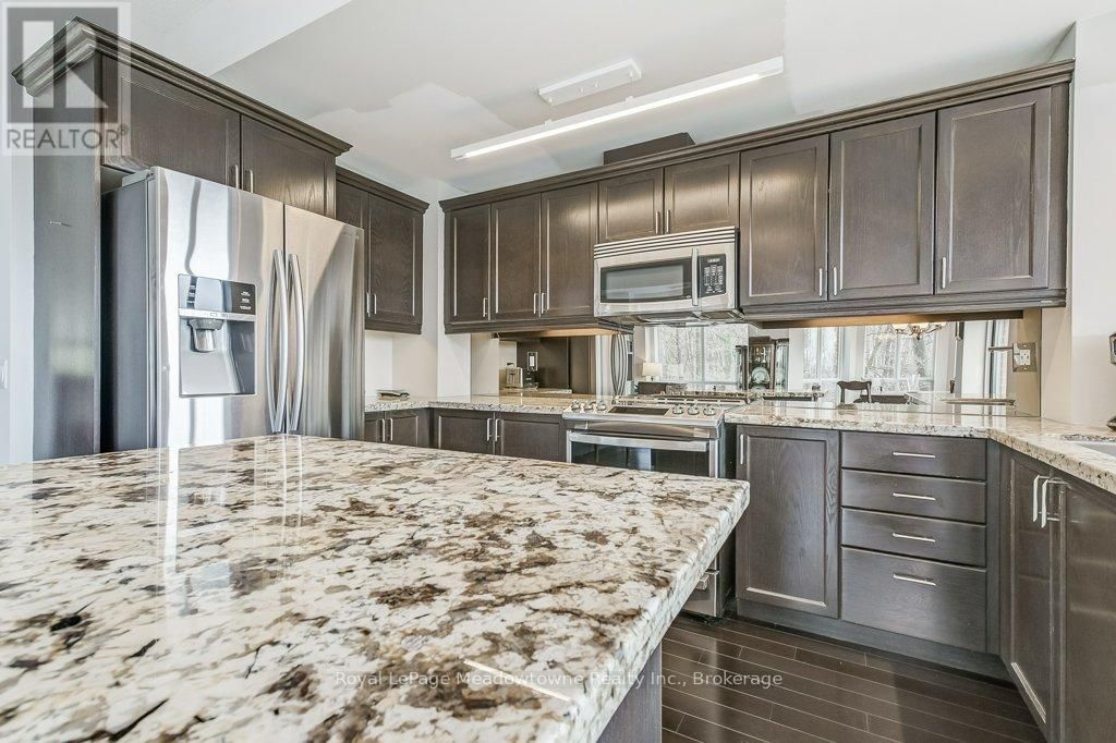 410 - 483 FAITH DRIVE Image 21