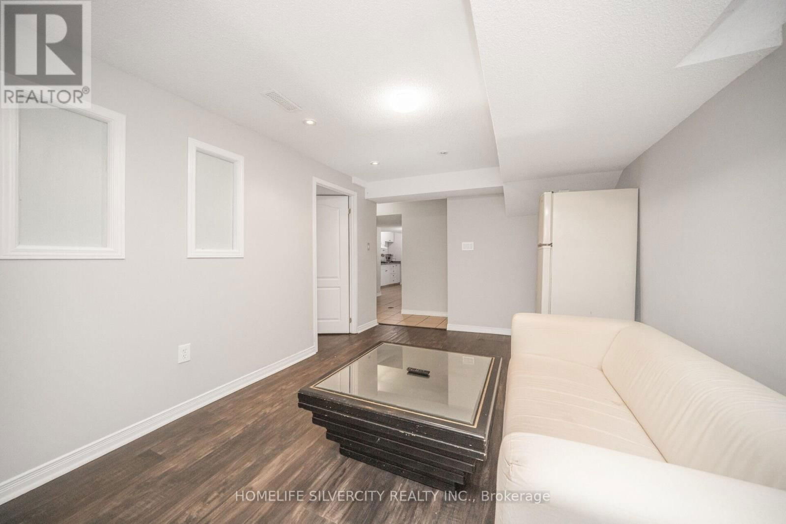 6 ARIA LANE Image 41