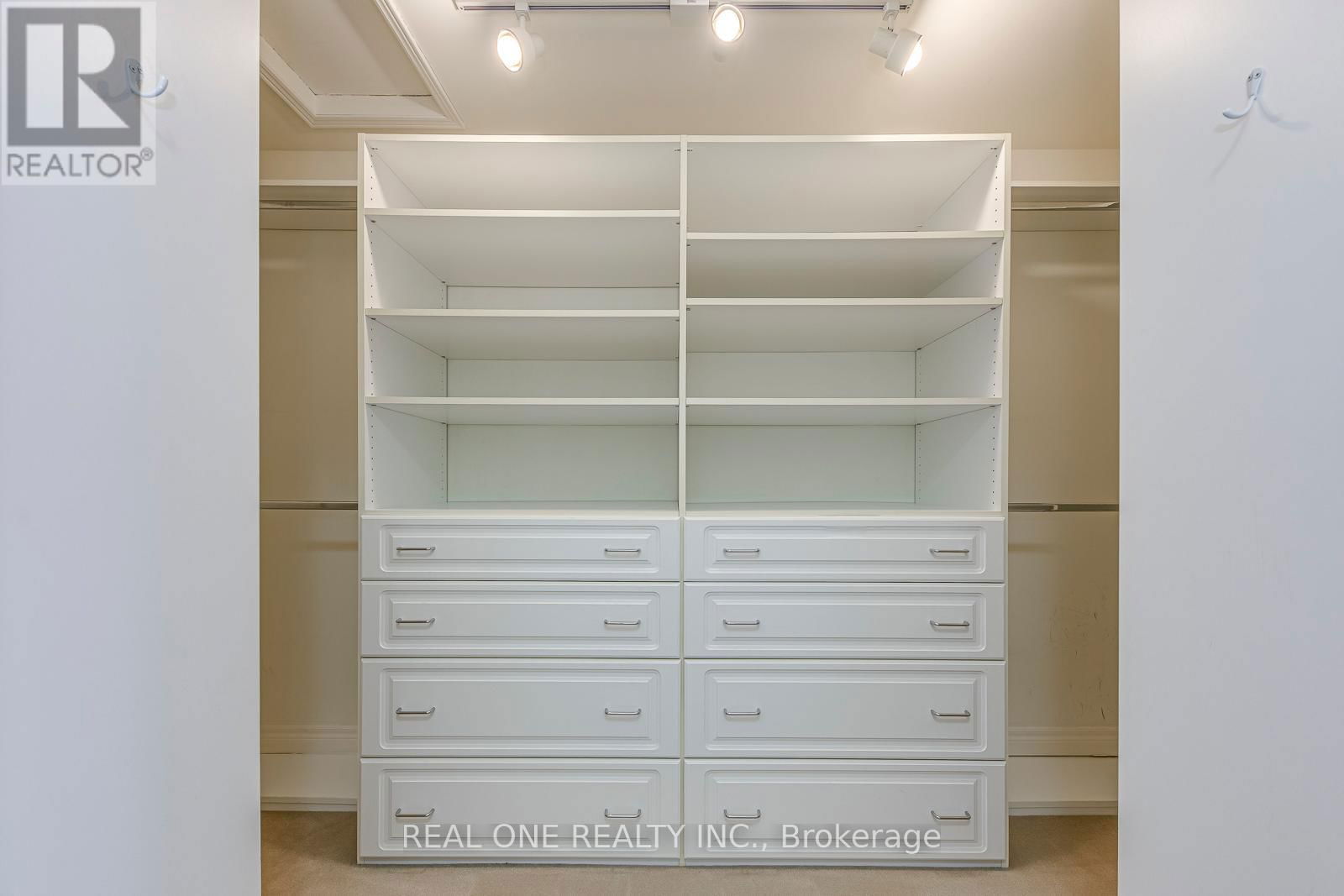 144 MAYLA DRIVE Image 30