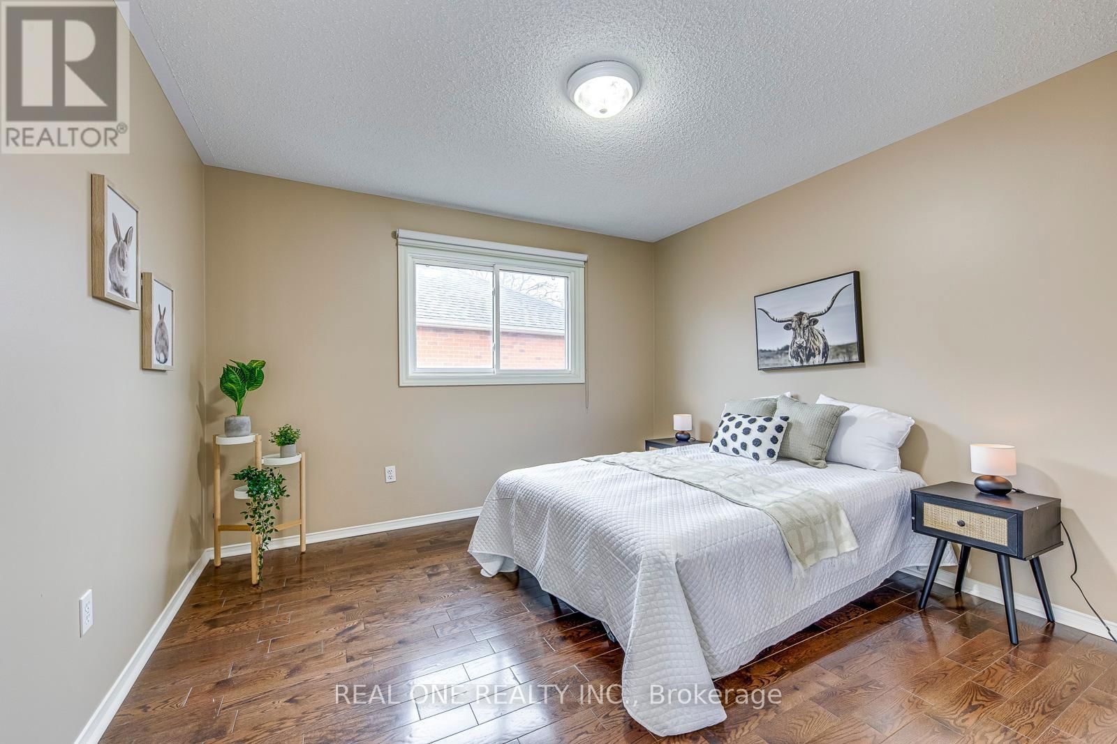 144 MAYLA DRIVE Image 35