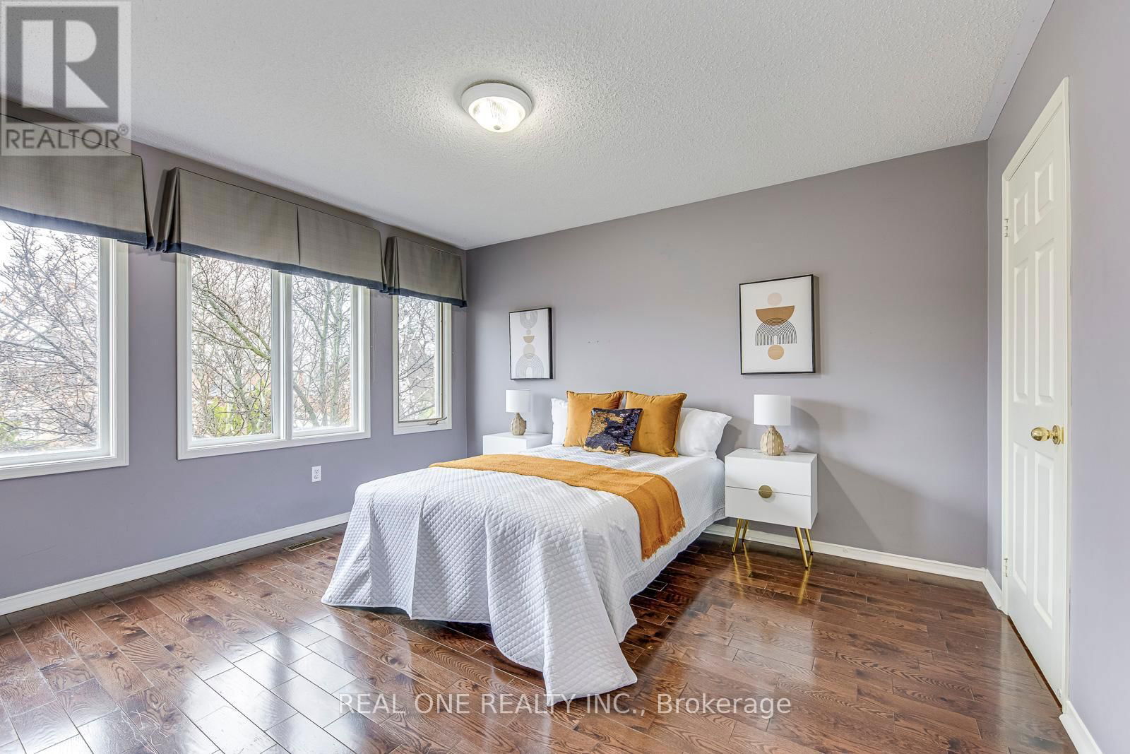 144 MAYLA DRIVE Image 37