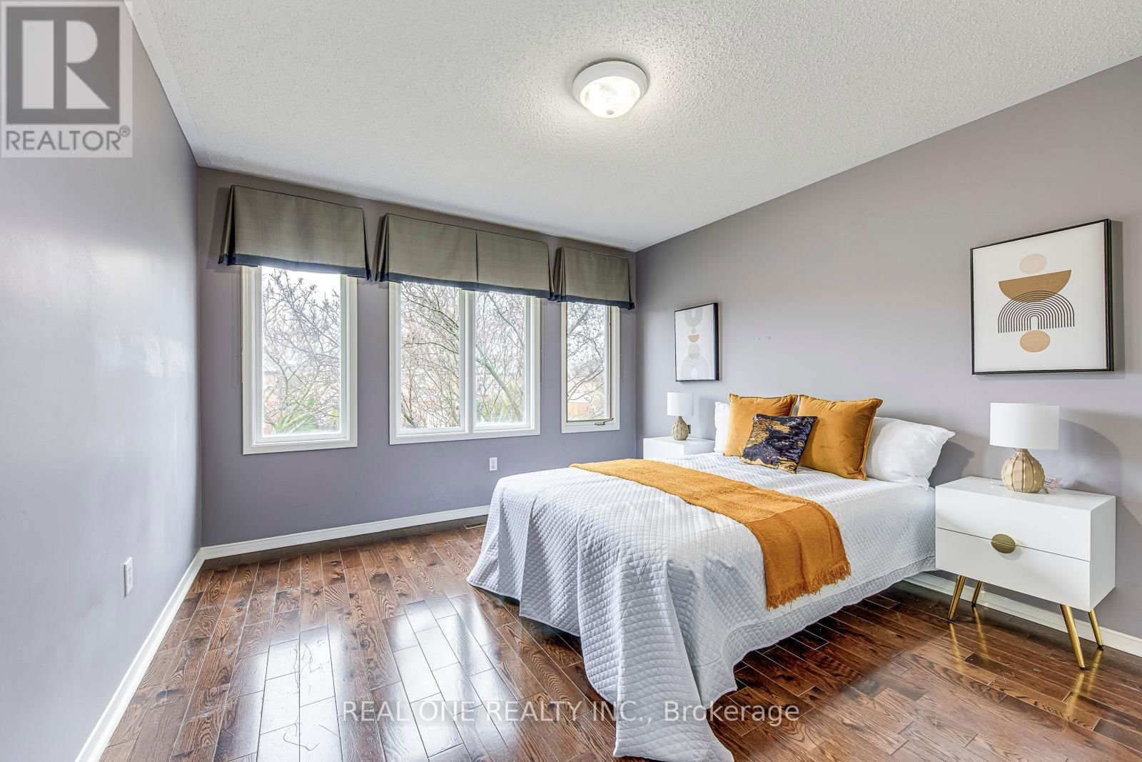 144 MAYLA DRIVE Image 38