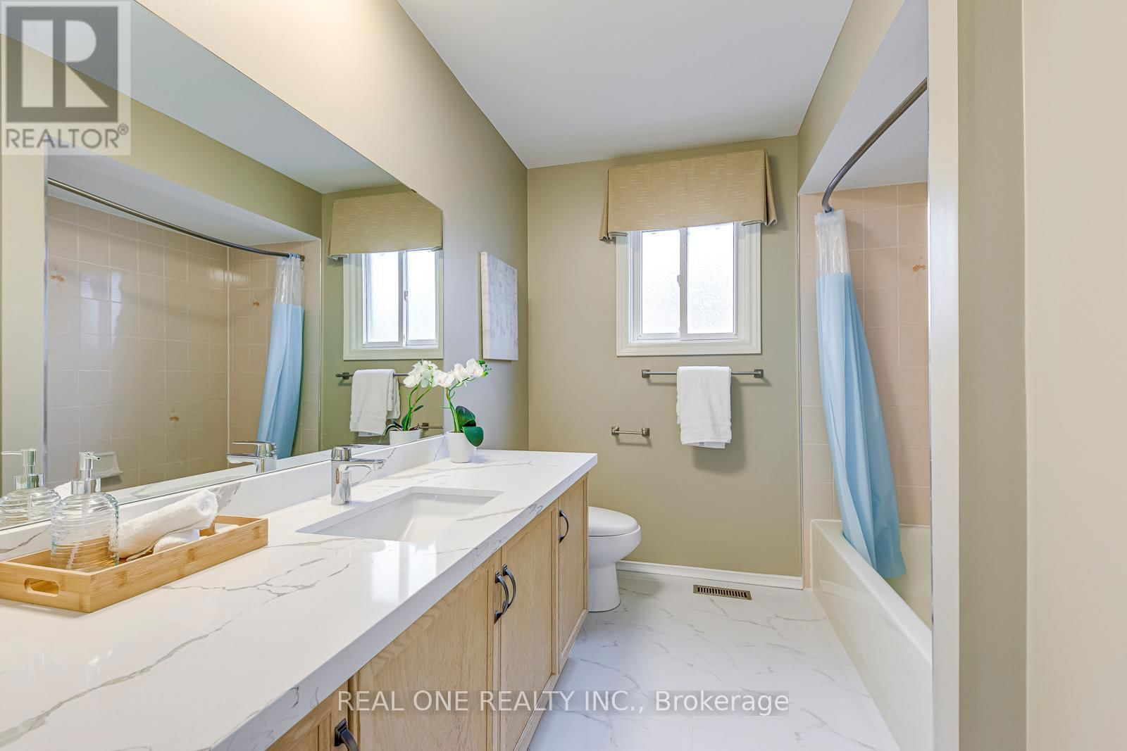 144 MAYLA DRIVE Image 39