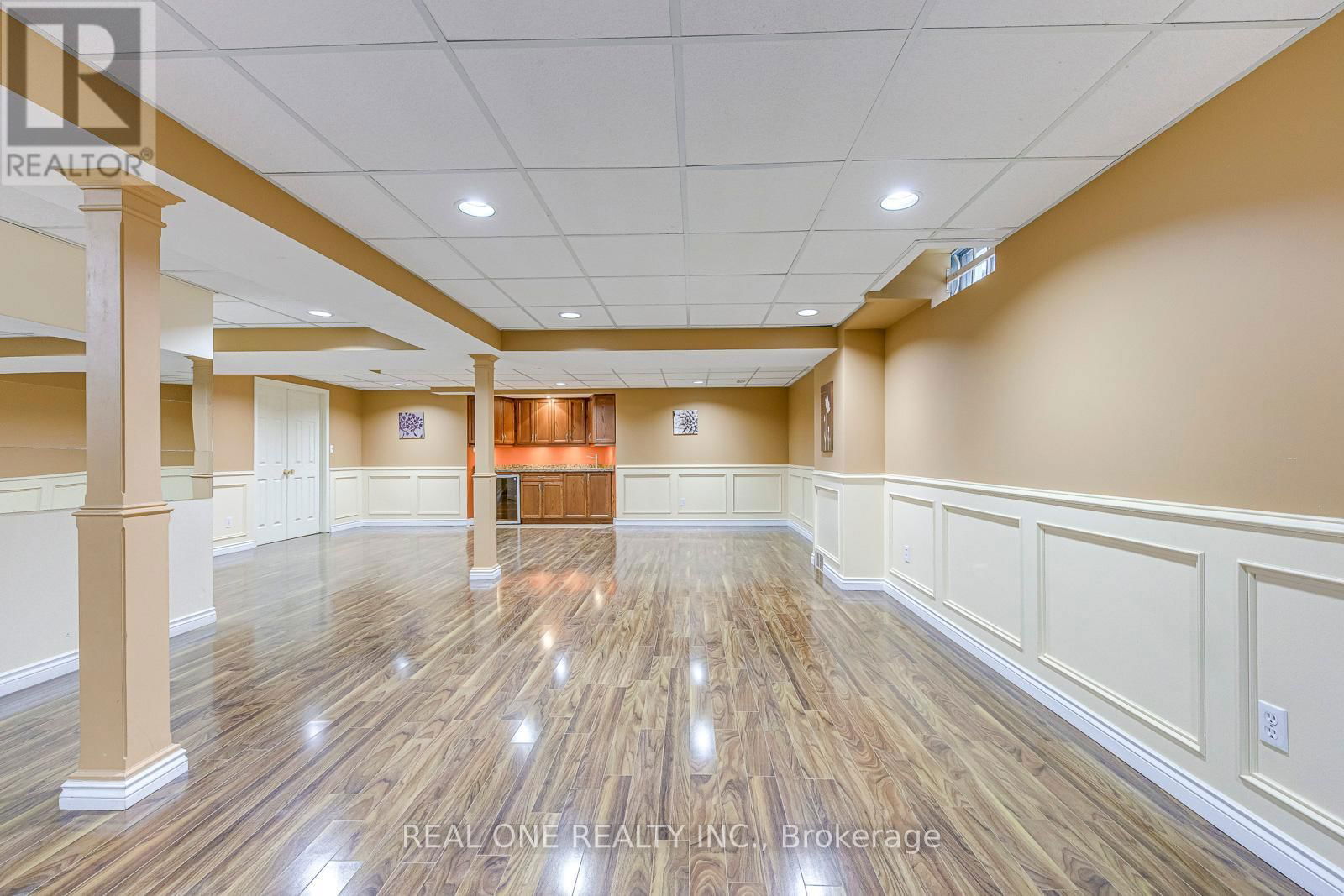 144 MAYLA DRIVE Image 41