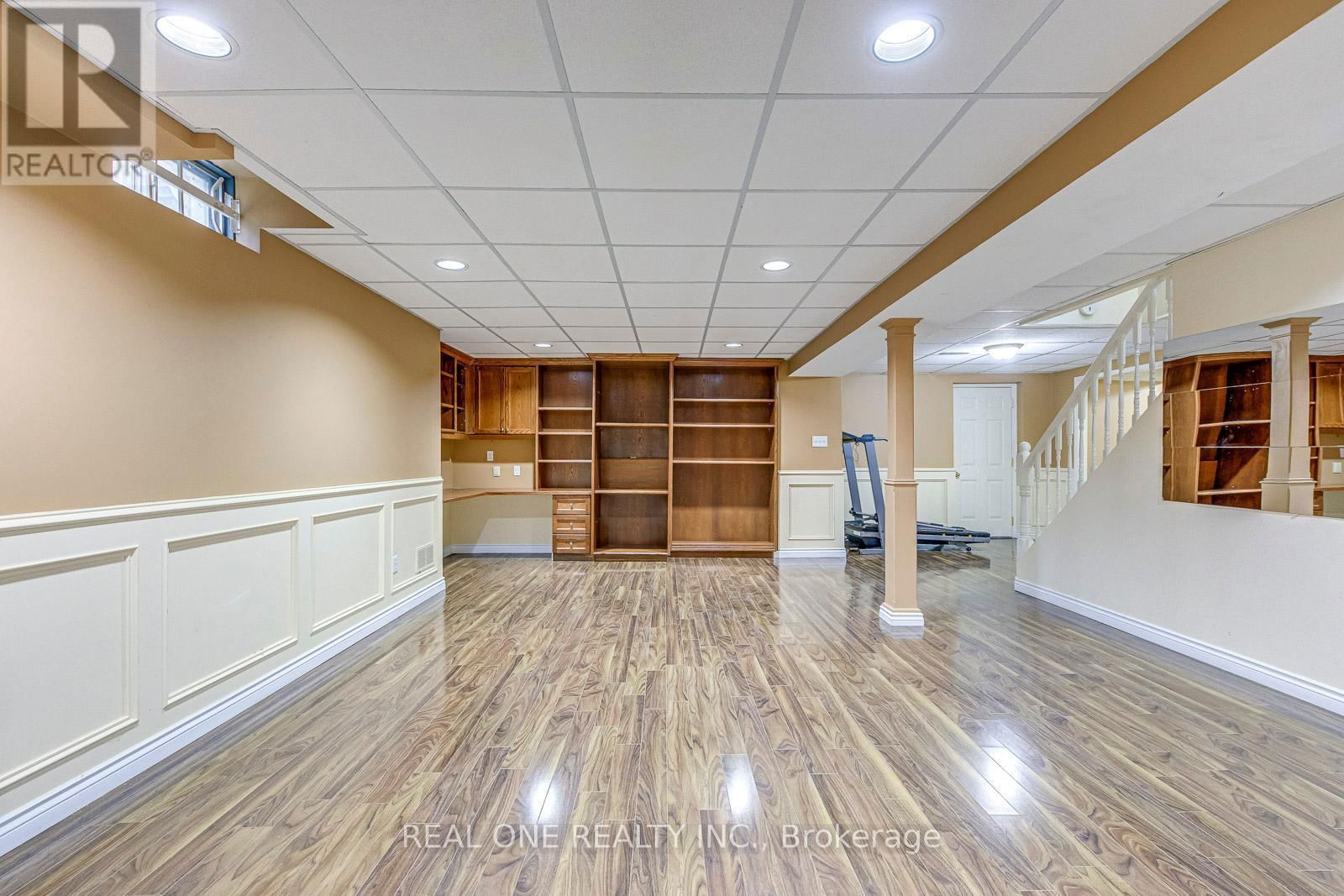 144 MAYLA DRIVE Image 42