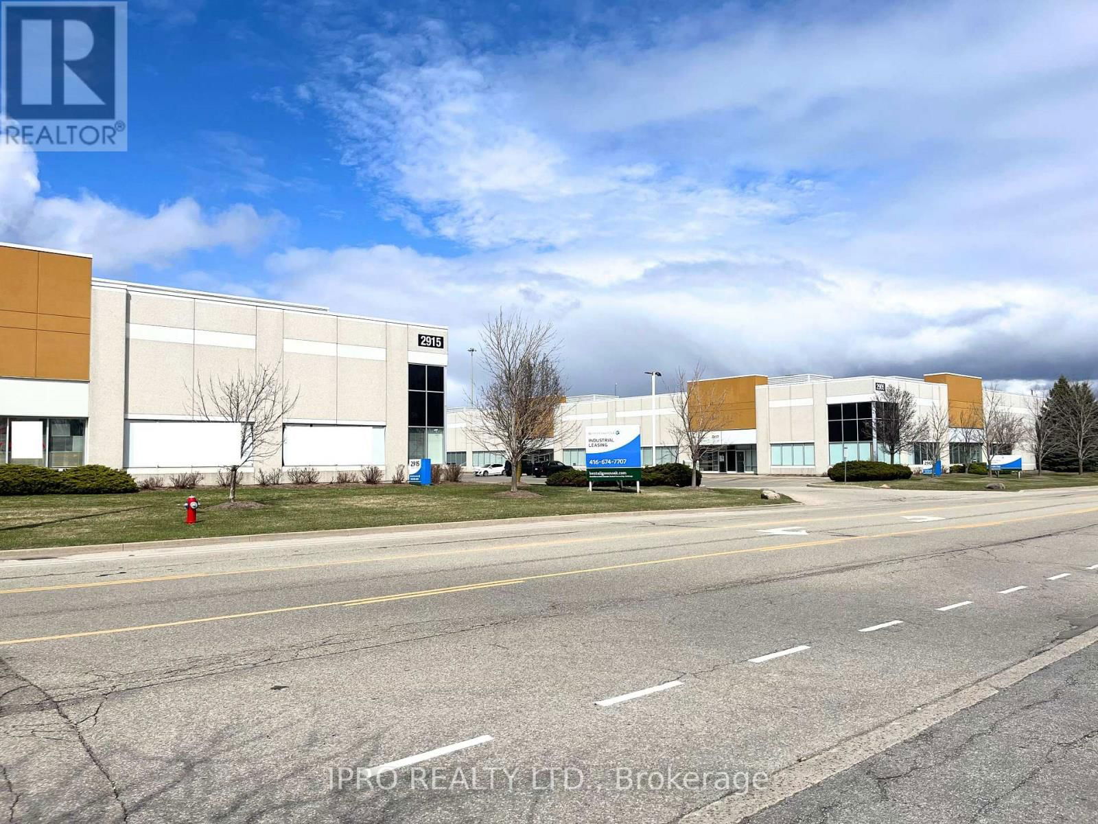 Unit 2 - 2915 ARGENTIA ROAD Image 9