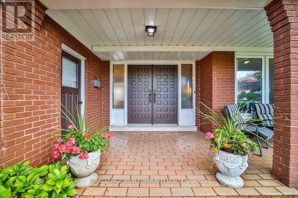 21 DISAN COURT Image 10