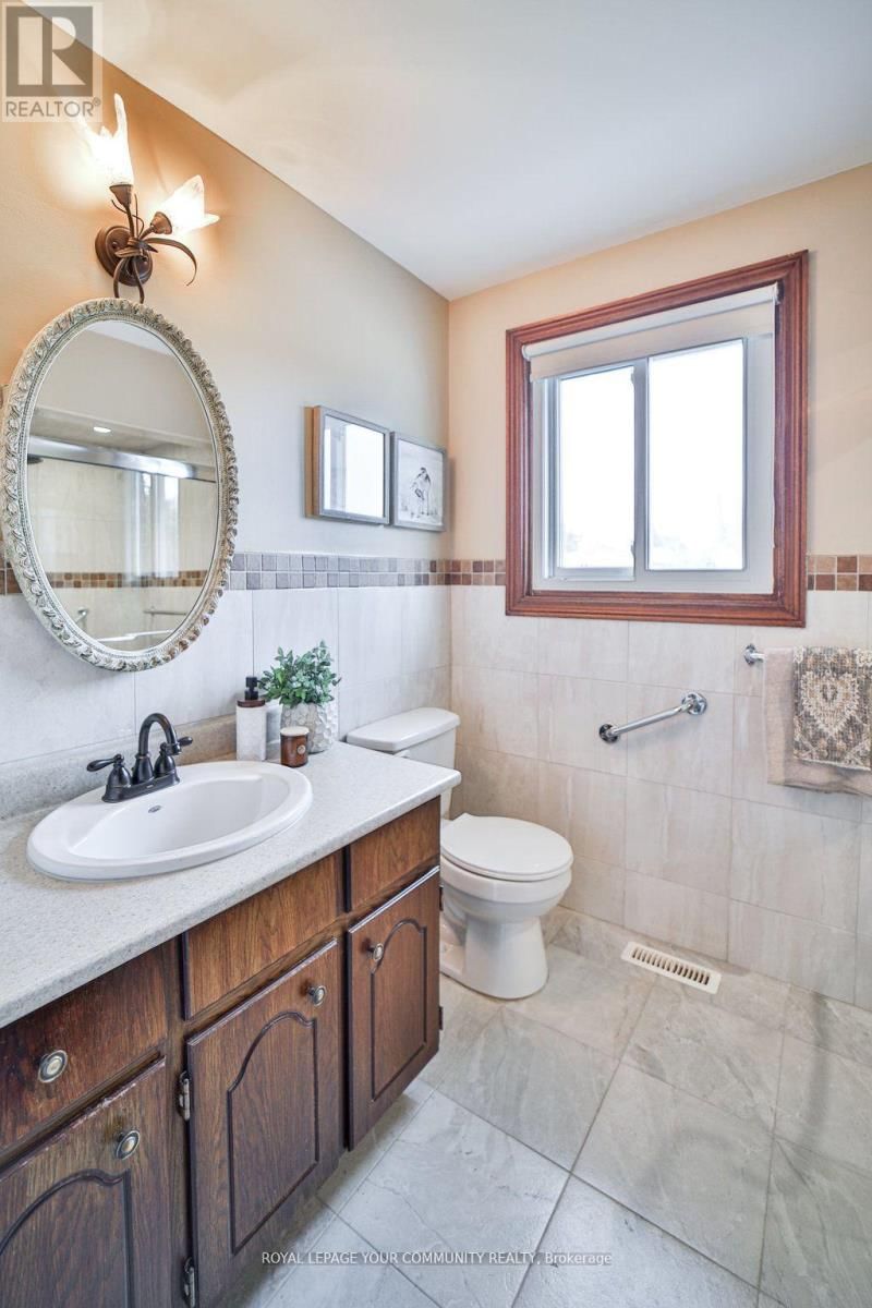 21 DISAN COURT Image 26