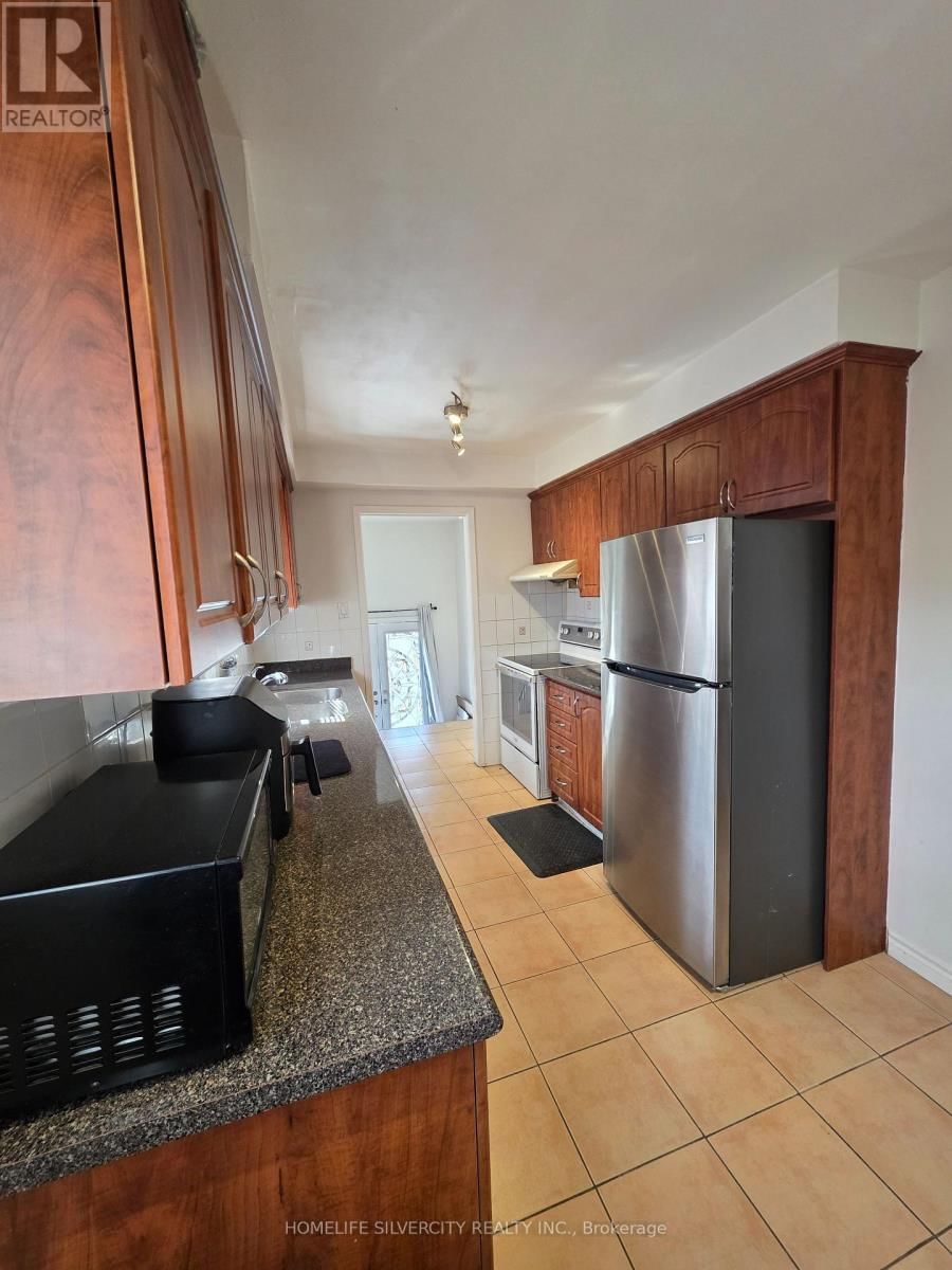 3758 KEENAN CRESCENT Image 4