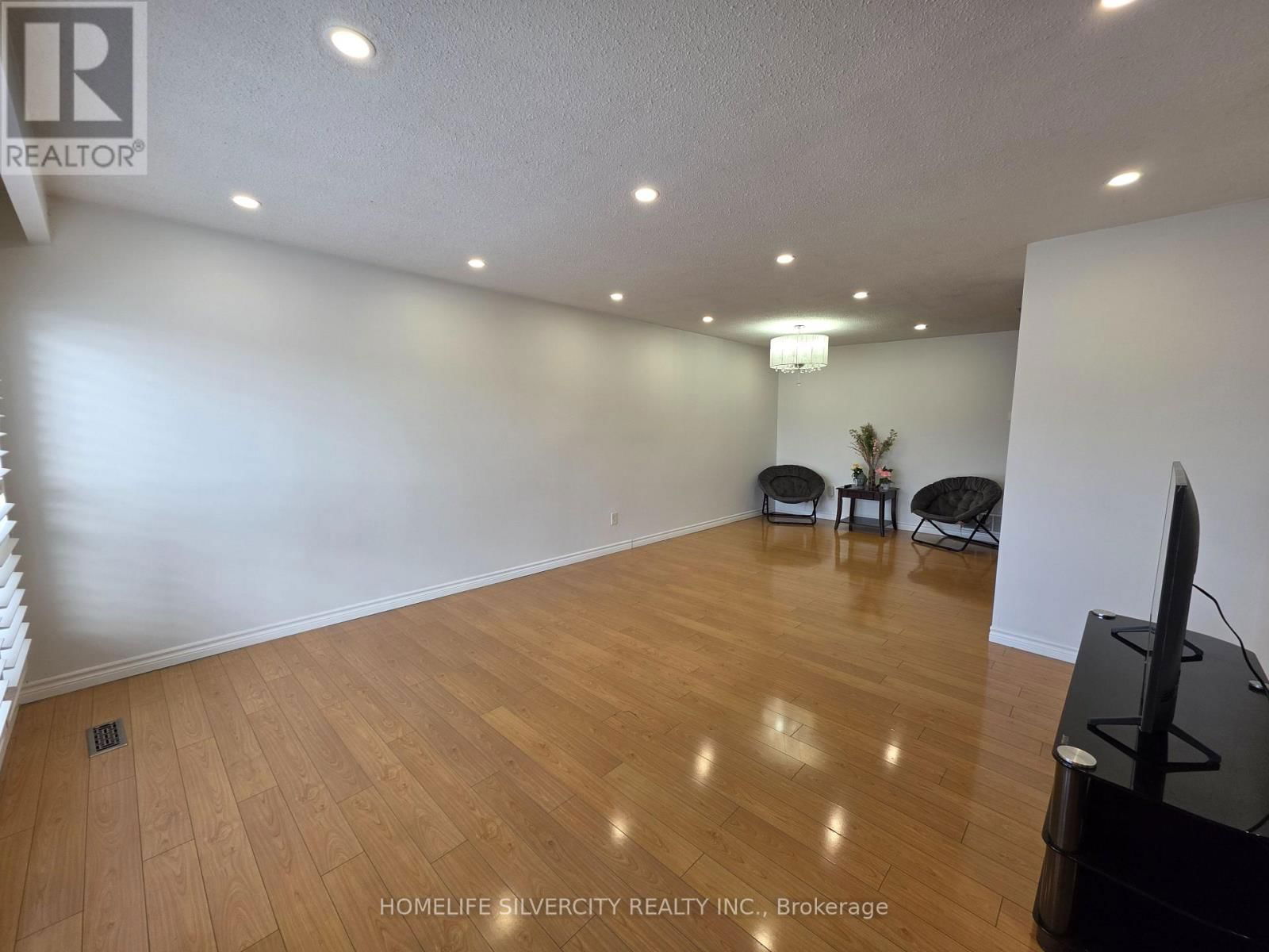 3758 KEENAN CRESCENT Image 7