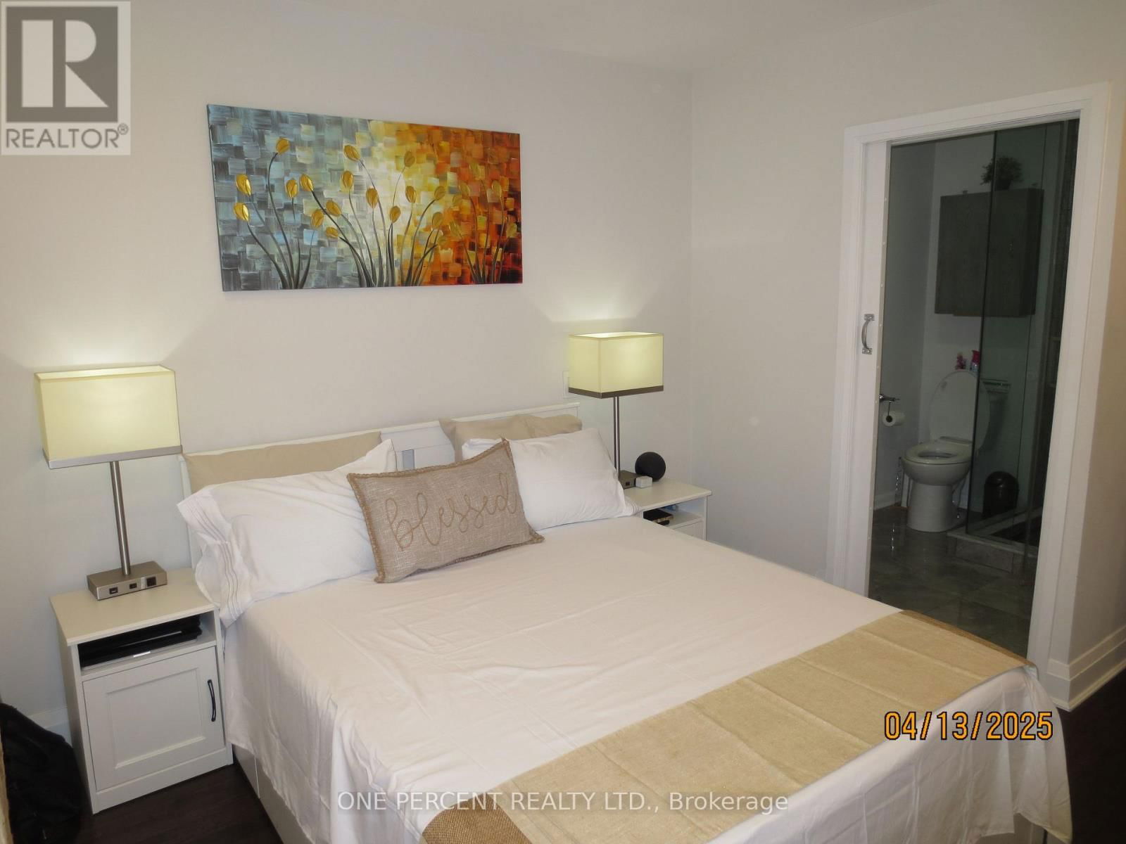 39 DECARIE CIRCLE Image 16