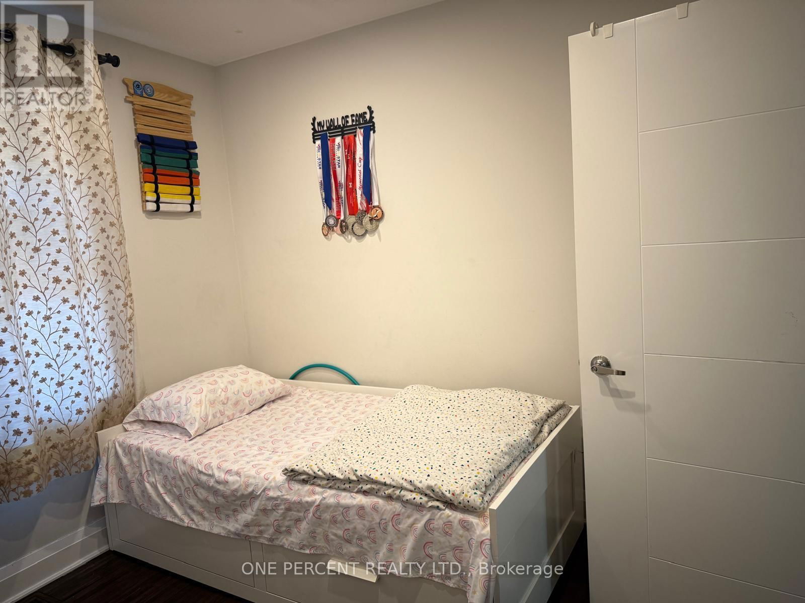 39 DECARIE CIRCLE Image 22