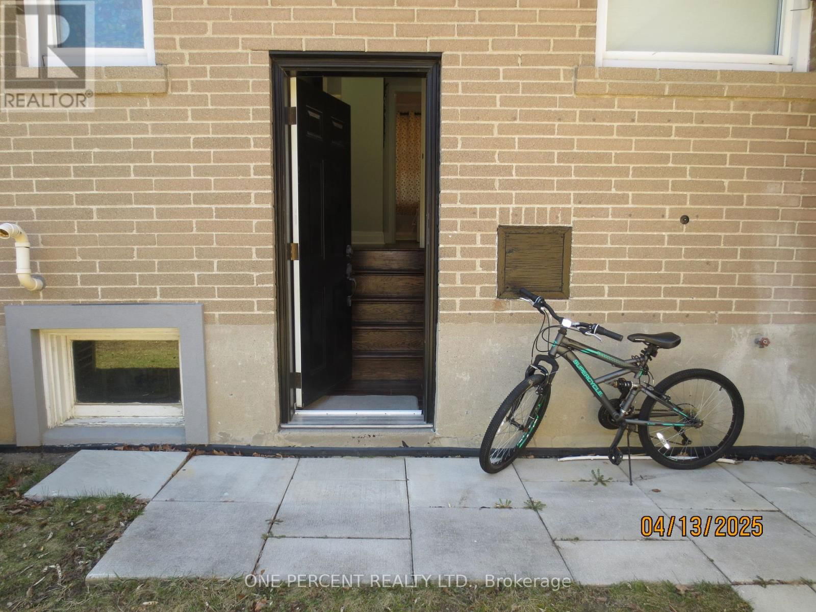 39 DECARIE CIRCLE Image 28