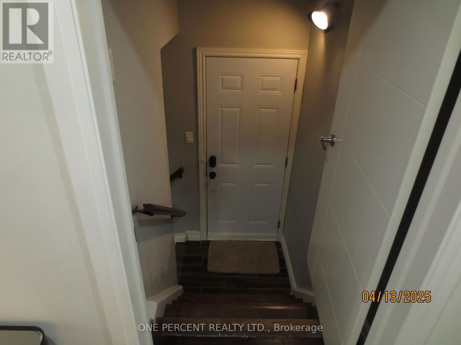 39 DECARIE CIRCLE Image 31