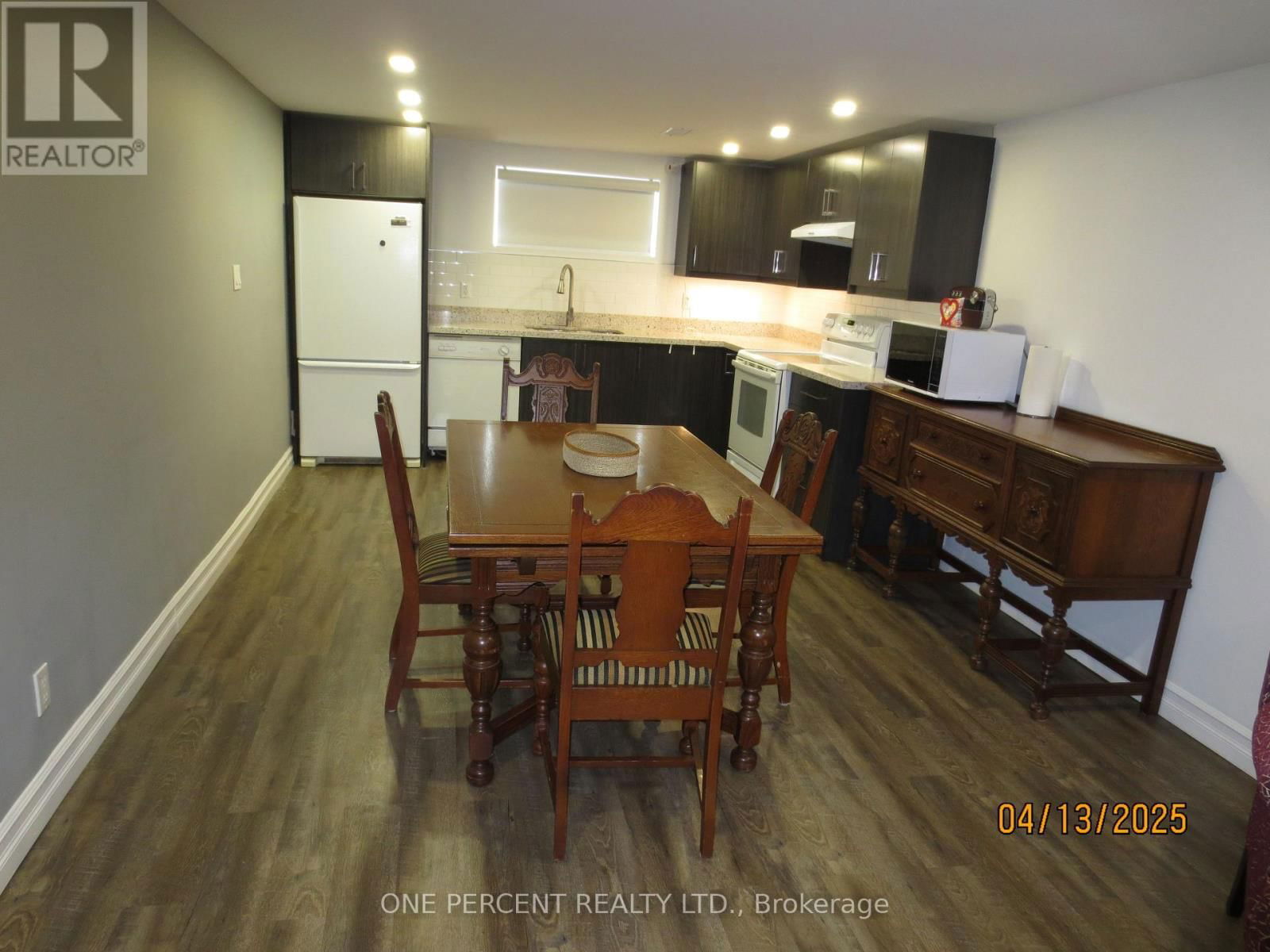 39 DECARIE CIRCLE Image 34