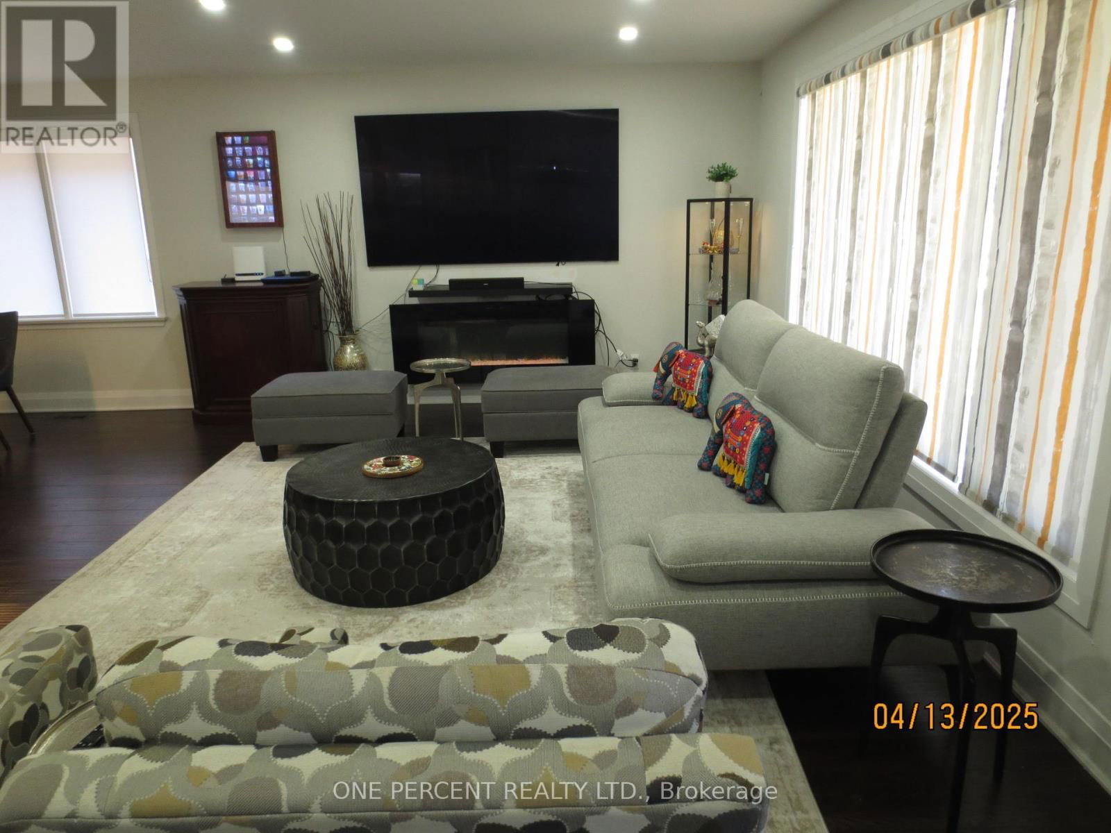 39 DECARIE CIRCLE Image 7