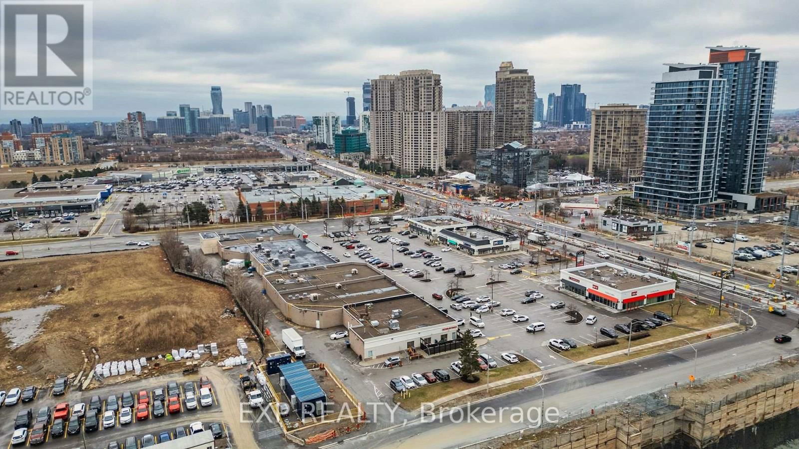 316 - 8 NAHANI WAY Image 13