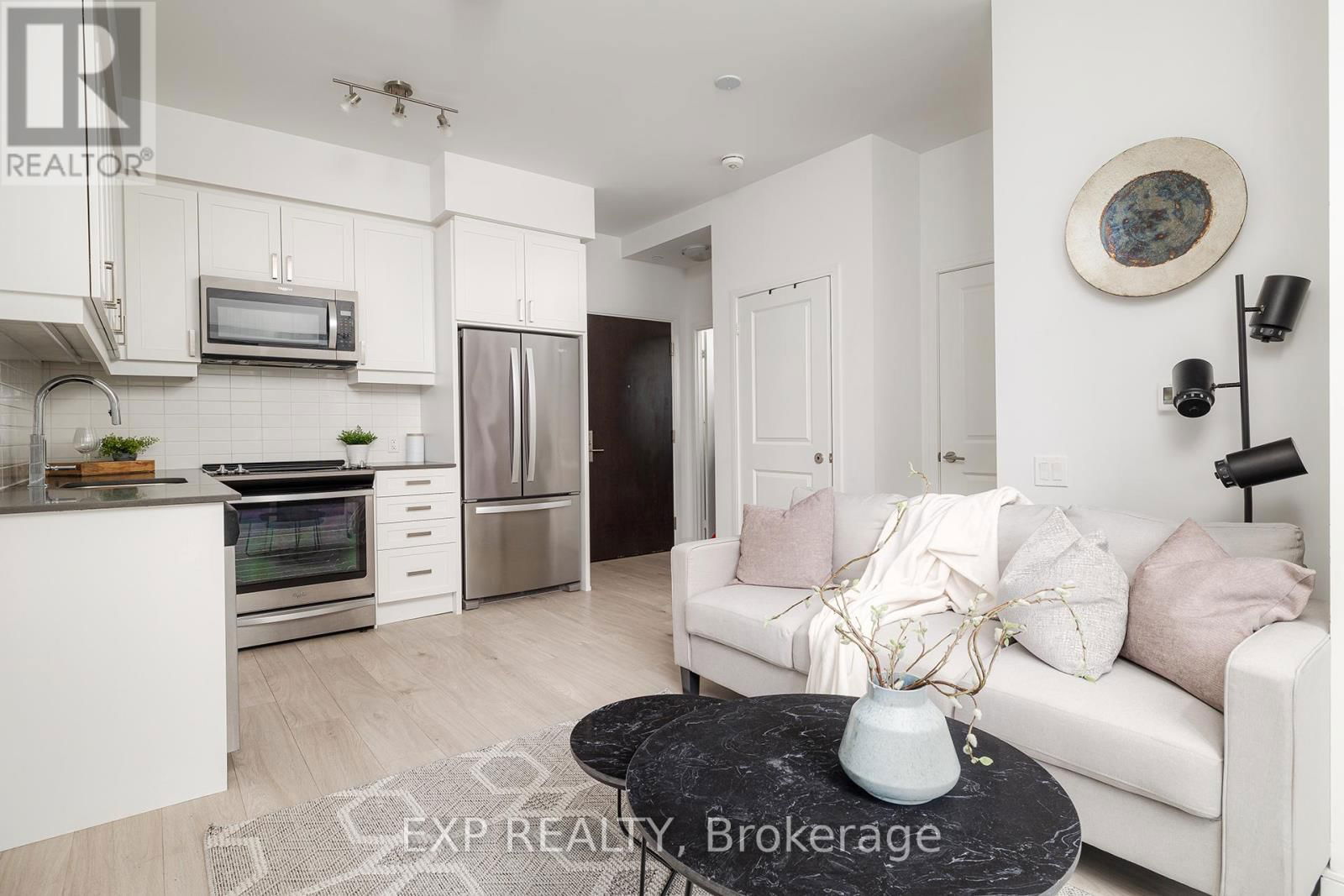 316 - 8 NAHANI WAY Image 5