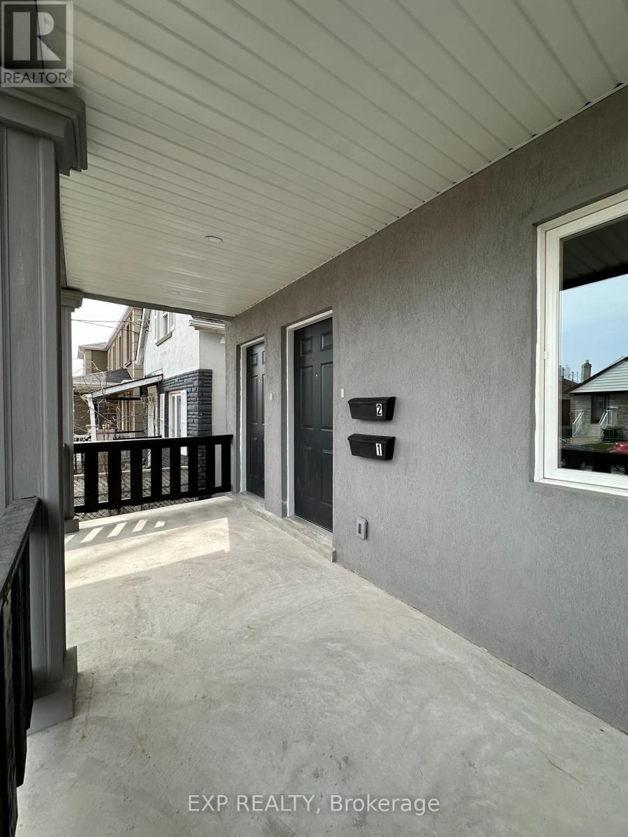 MAIN - 6 LAPP STREET Image 3