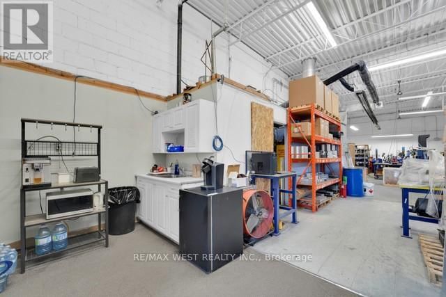 640 HARDWICK ROAD Image 6