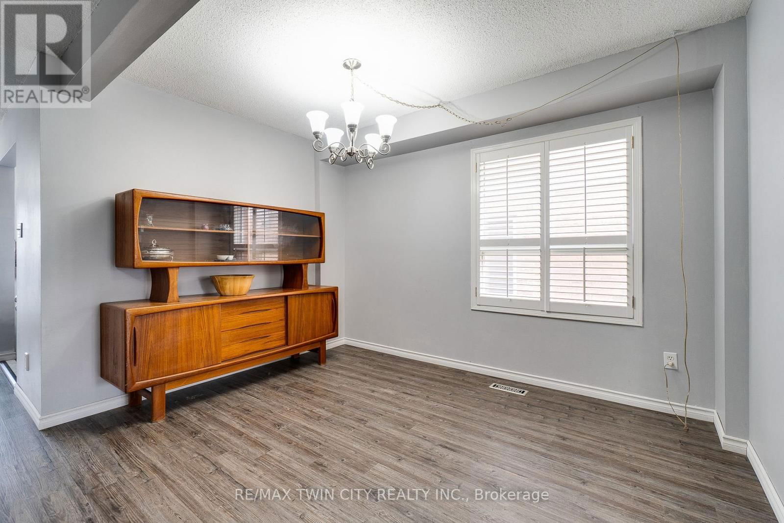 5126 DES JARDINES DRIVE Image 11