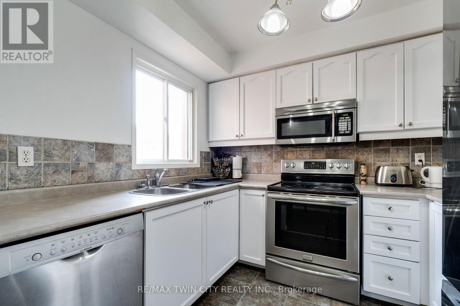 5126 DES JARDINES DRIVE Image 21