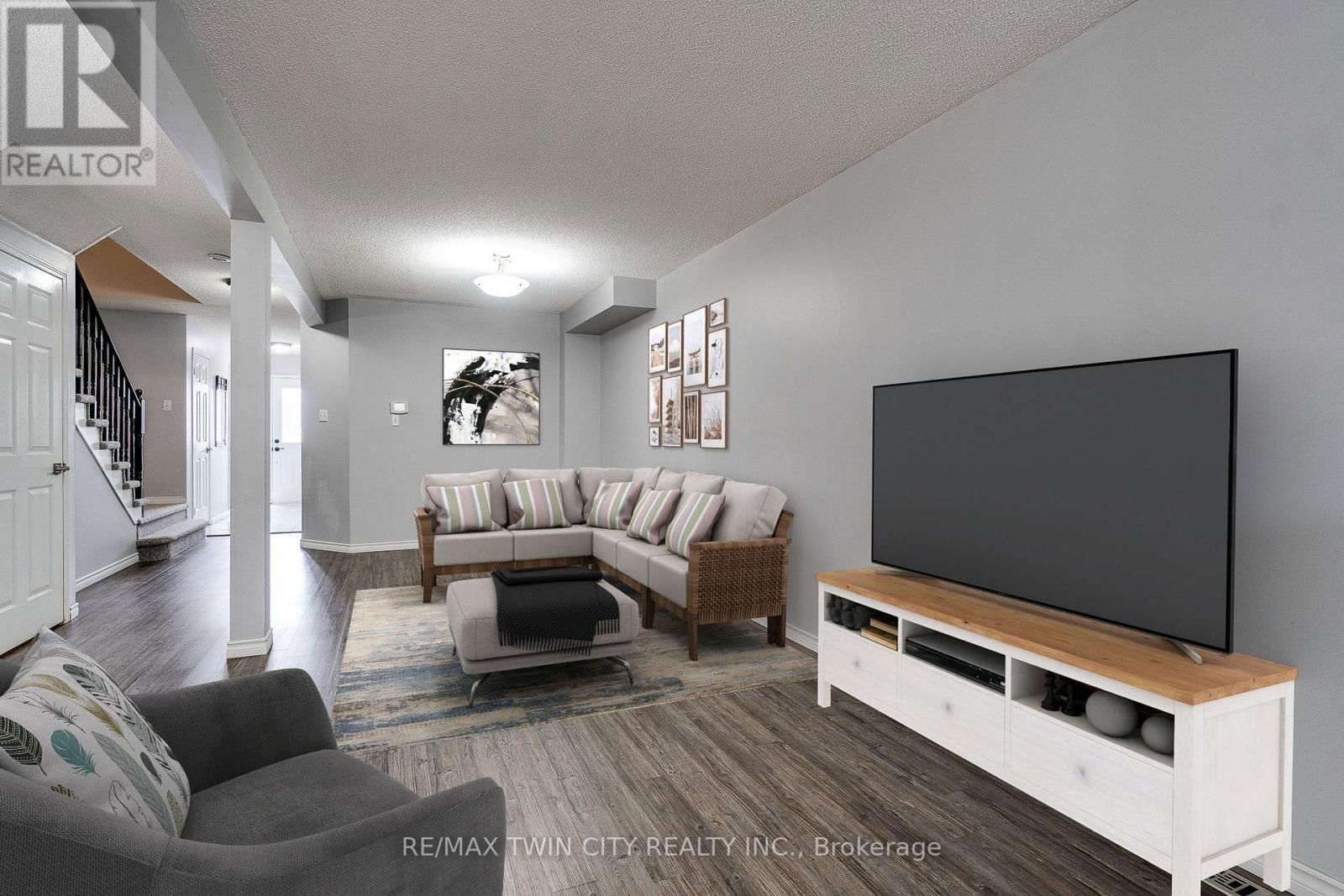 5126 DES JARDINES DRIVE Image 6