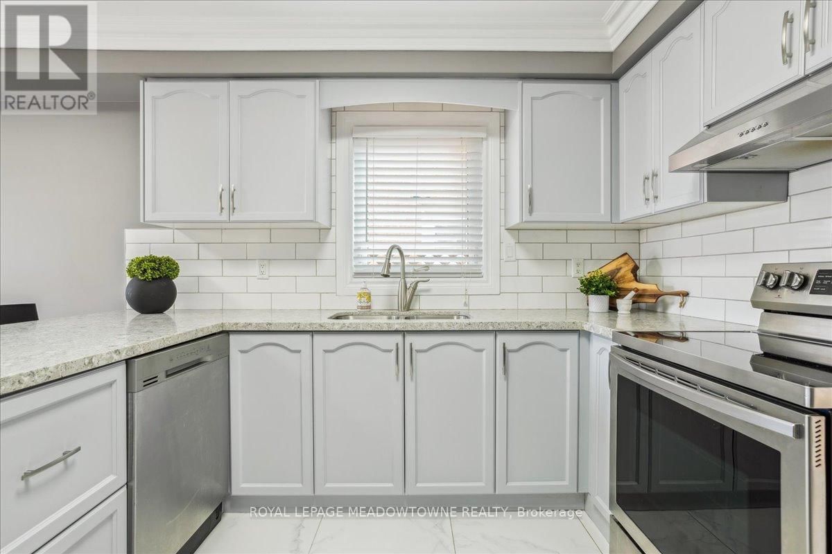 6092 OSPREY BOULEVARD Image 16