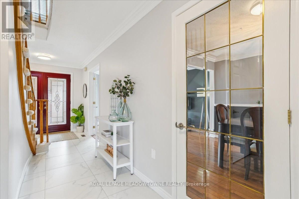 6092 OSPREY BOULEVARD Image 8