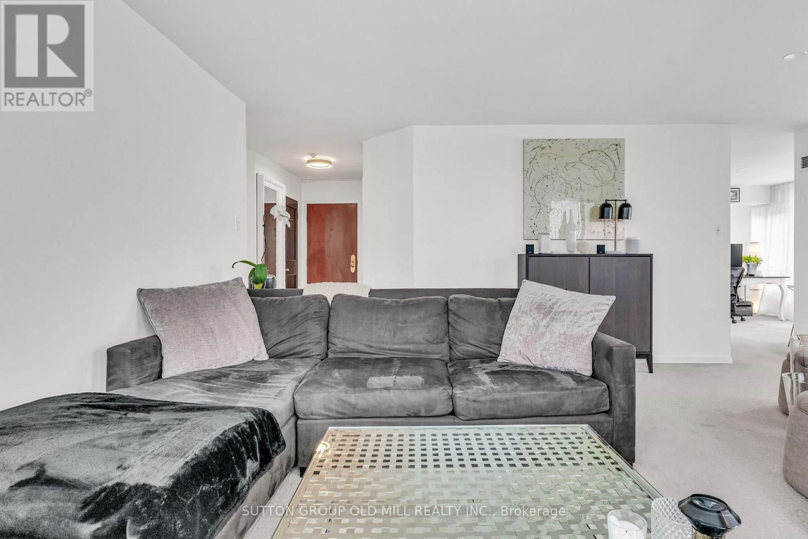 901 - 1320 ISLINGTON AVENUE Image 7