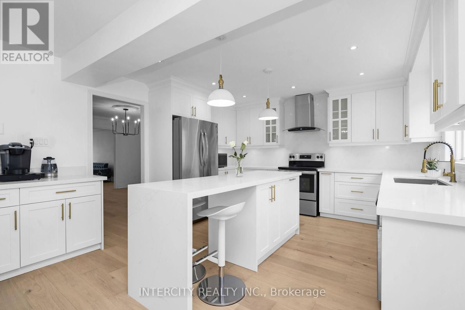 1466 PARISH LANE Image 11