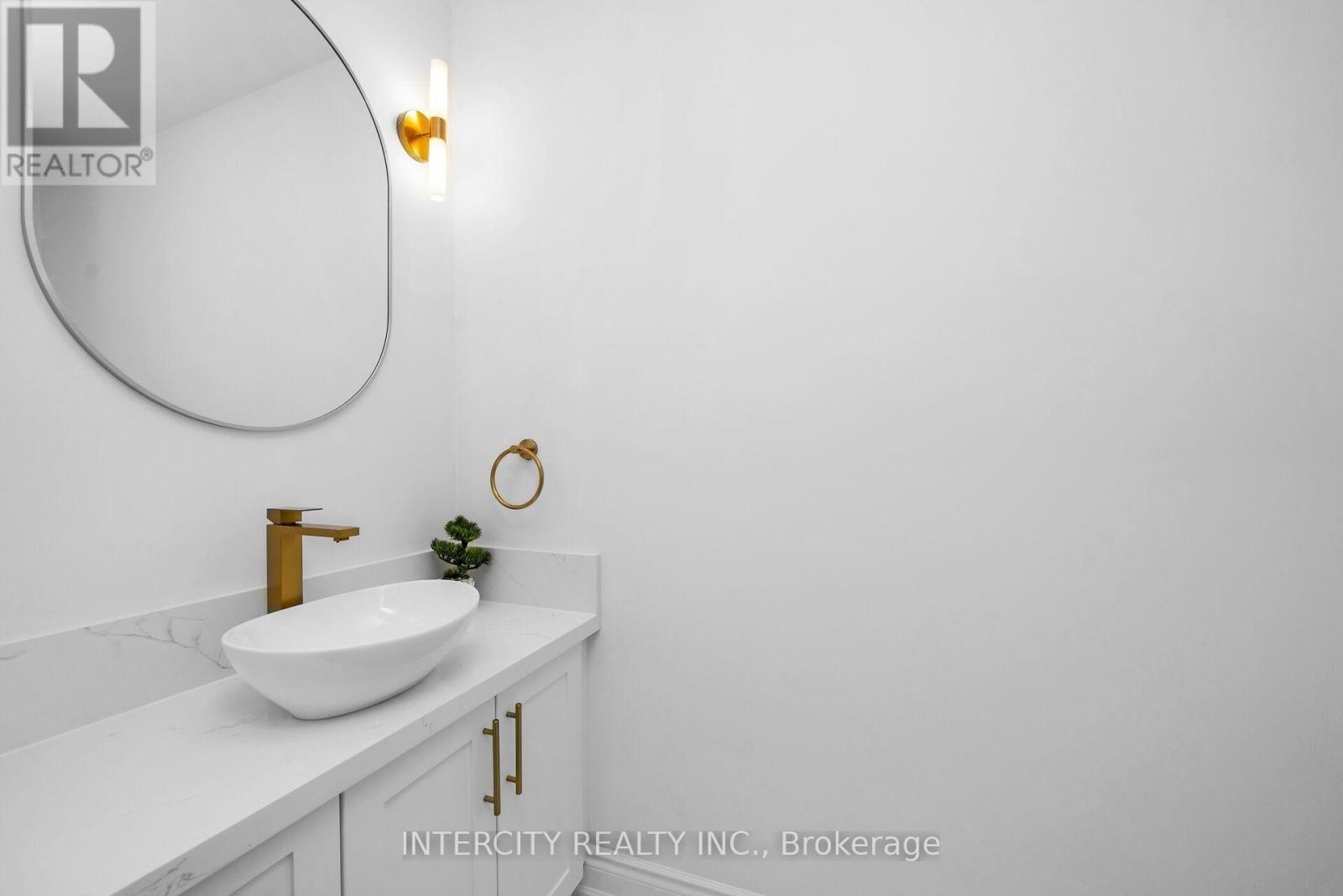 1466 PARISH LANE Image 22