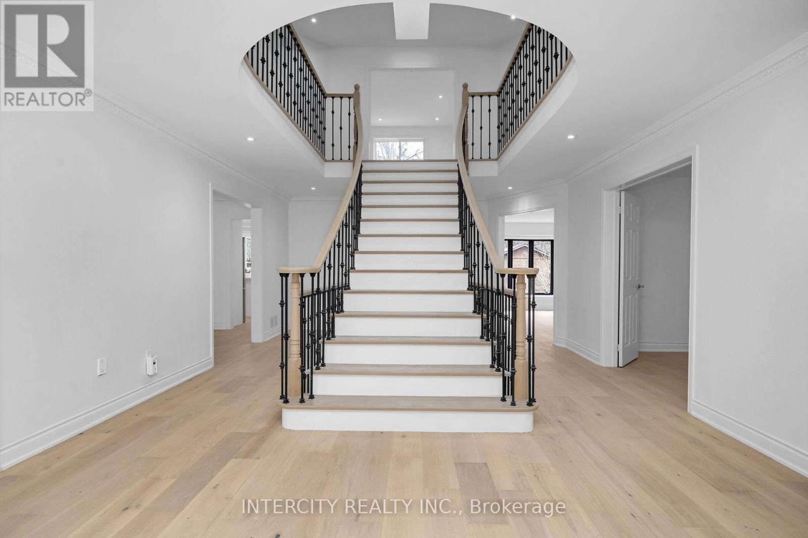 1466 PARISH LANE Image 24