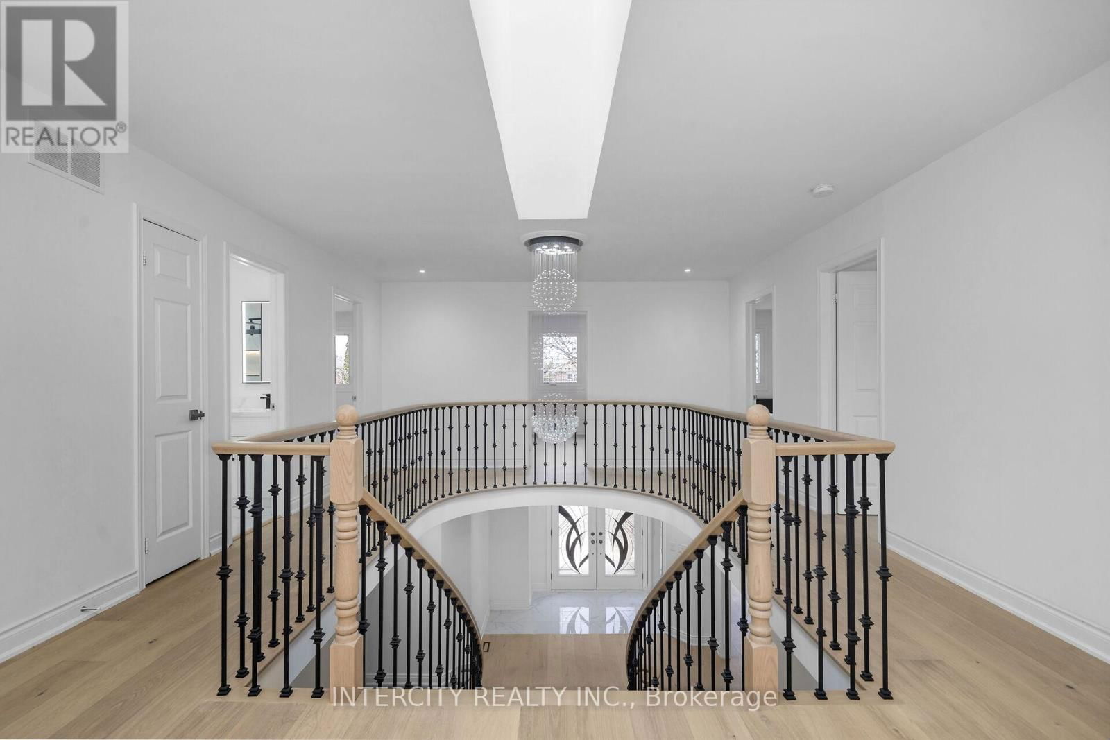 1466 PARISH LANE Image 25