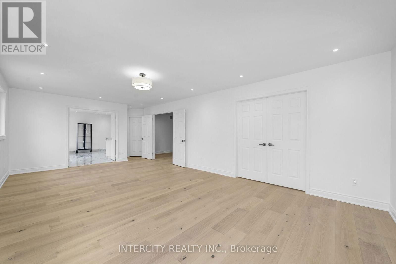 1466 PARISH LANE Image 28