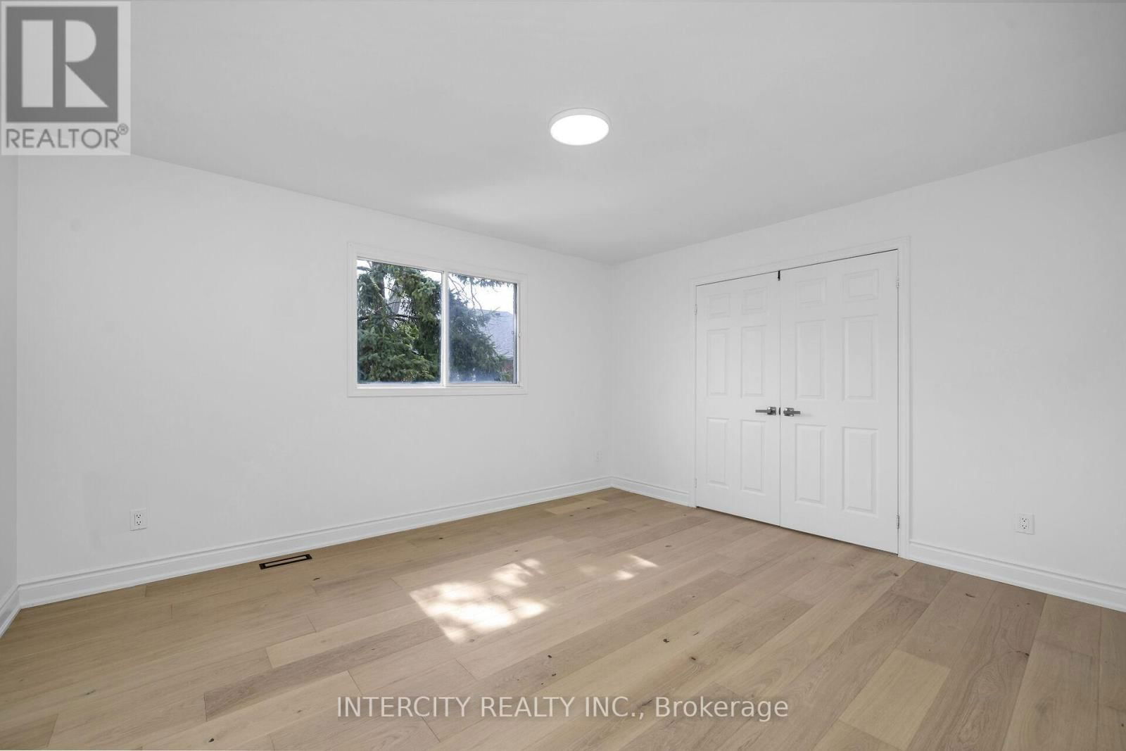 1466 PARISH LANE Image 32