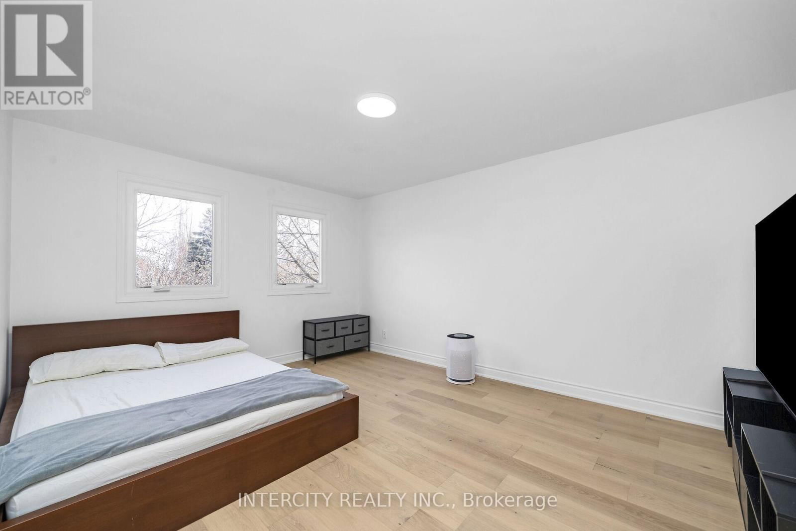 1466 PARISH LANE Image 34