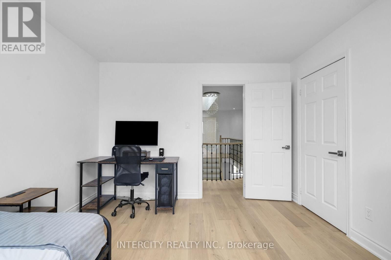 1466 PARISH LANE Image 37