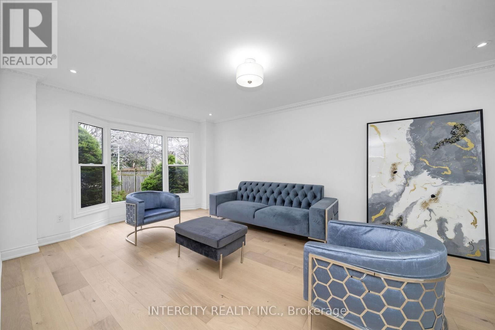 1466 PARISH LANE Image 5