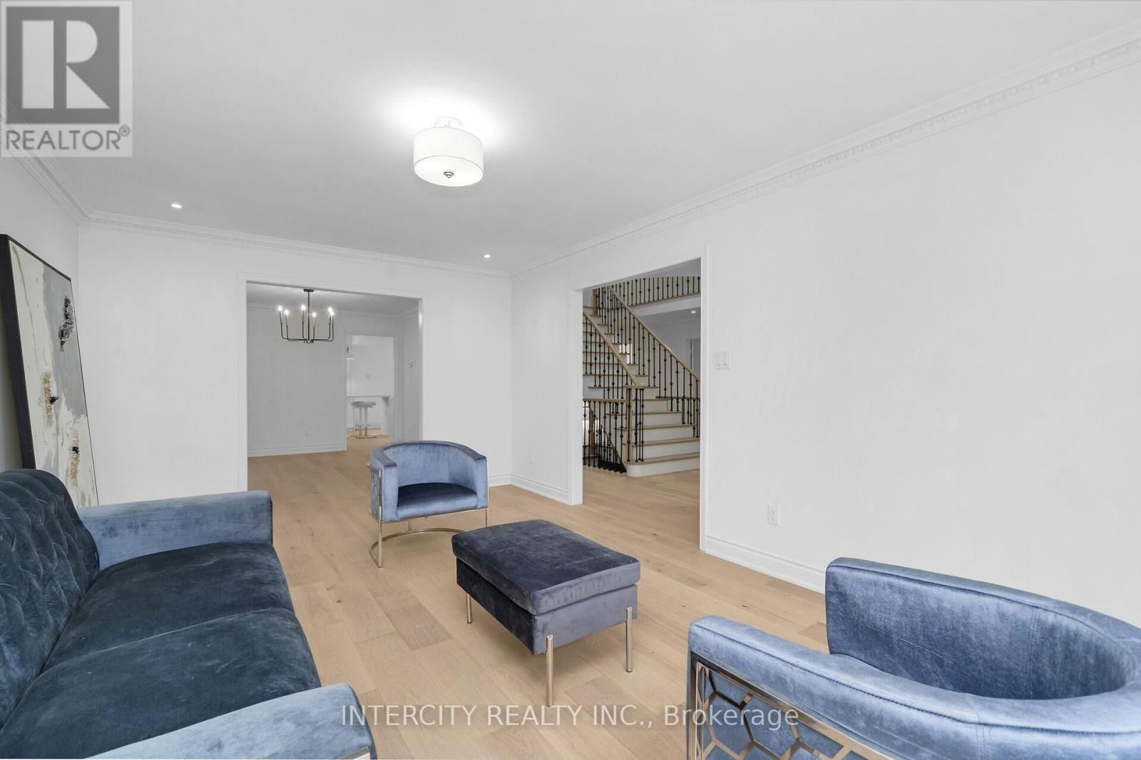 1466 PARISH LANE Image 7