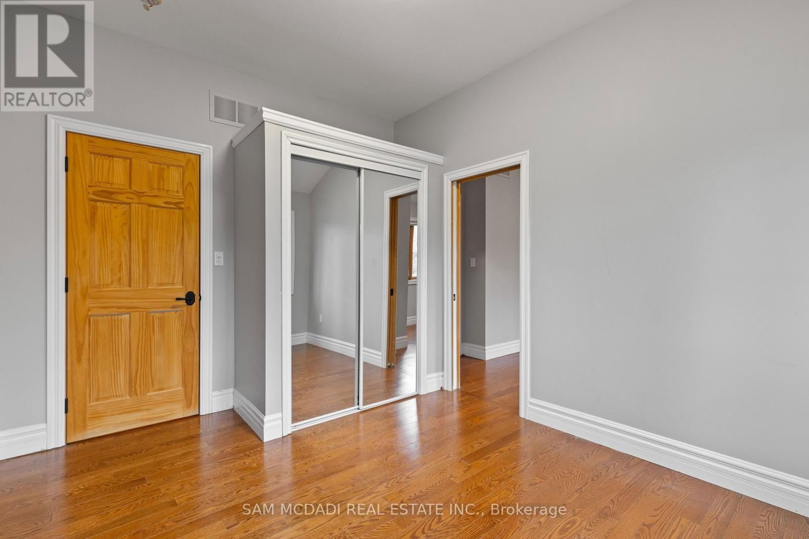 690 MEADOW WOOD ROAD Image 28